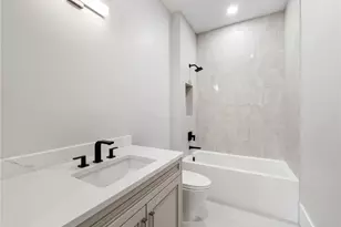 4850 Laurel Ln, Fort Myers, FL 33908 - Photo 38