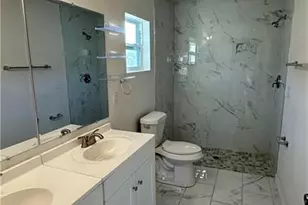 3303 SW 15th Pl, Cape Coral, FL 33914 - Photo 24
