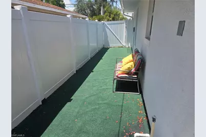 2156 Edison Ave, Fort Myers, FL 33901 - Photo 6