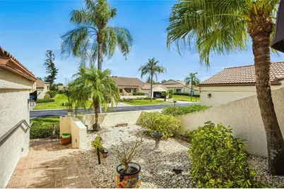 16938 Villas Sq, Fort Myers, FL 33908 - Photo 8