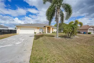 2117 NE 40th St, Cape Coral, FL 33909 - Photo 1