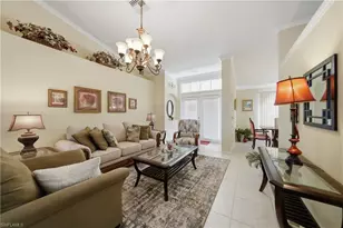 2117 NE 40th St, Cape Coral, FL 33909 - Photo 4