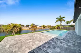 332 SW 26th Ave, Cape Coral, FL 33991 - Photo 32