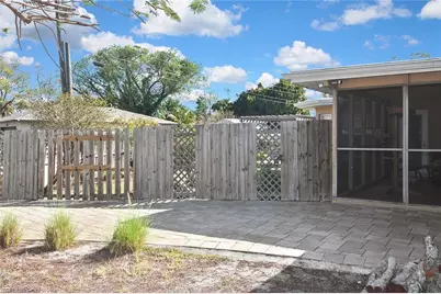 2237 Flora Ave, Fort Myers, FL 33907 - Photo 26