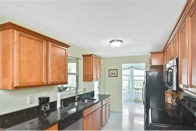 2237 Flora Ave, Fort Myers, FL 33907 - Photo 10