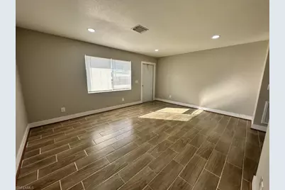 127 Gordon Ave S, Lehigh Acres, FL 33973 - Photo 4