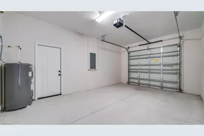 4864 Golfview Blvd, Lehigh Acres, FL 33973 - Photo 18