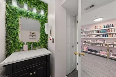 5235 Ramsey Way #D1, Fort Myers, FL 33907 - Photo 12