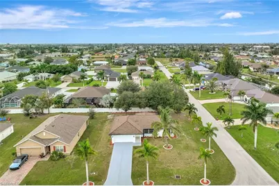 2134 SW 2nd Ct, Cape Coral, FL 33991 - Photo 28