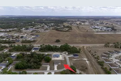 6040 Kumquat Cir, Labelle, FL 33935 - Photo 40