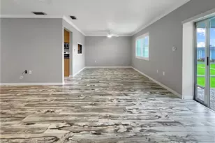 3366 N Key Dr, North Fort Myers, FL 33903 - Photo 4