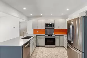 3517 Stuart Ct, Fort Myers, FL 33901 - Photo 8