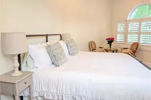 2878 Valencia Way, Fort Myers, FL 33901 - Photo 20