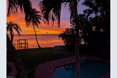 2878 Valencia Way, Fort Myers, FL 33901 - Photo 34