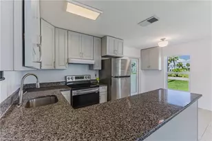 16599 Davis Rd, Fort Myers, FL 33908 - Photo 14