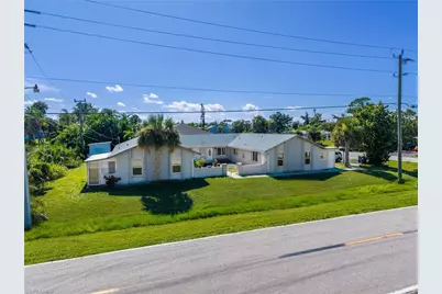 16599 Davis Rd, Fort Myers, FL 33908 - Photo 2