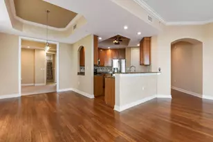 2104 W First St, Fort Myers, FL 33901 - Photo 8