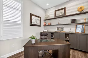 821 NW 38th Ave, Cape Coral, FL 33993 - Photo 16