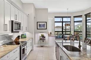 821 NW 38th Ave, Cape Coral, FL 33993 - Photo 12