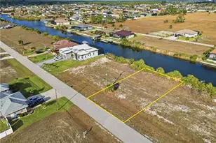 1621 NW 36th Pl, Cape Coral, FL 33993 - Photo 2