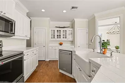 23150 N River Rd, Alva, FL 33920 - Photo 8