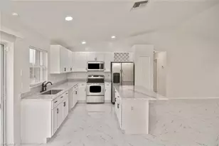 530 Peerless Cir, Lehigh Acres, FL 33974 - Photo 6