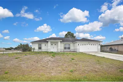 530 Peerless Cir, Lehigh Acres, FL 33974 - Photo 2