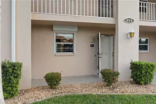 834 SE 46th St, Cape Coral, FL 33904 - Photo 8