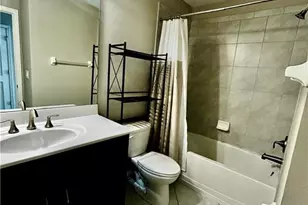 12117 Palm Cove St, Fort Myers, FL 33913 - Photo 18