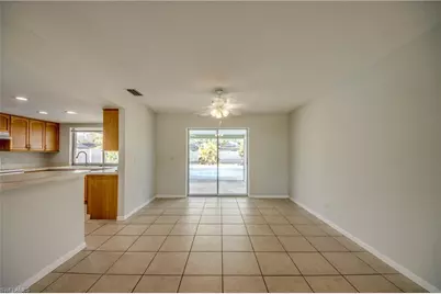 703 SE 33rd St, Cape Coral, FL 33904 - Photo 10
