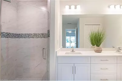 3594 NE 9th Pl, Cape Coral, FL 33909 - Photo 12