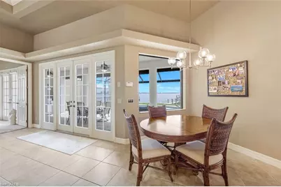 1028 Dolphin Dr, Cape Coral, FL 33904 - Photo 14