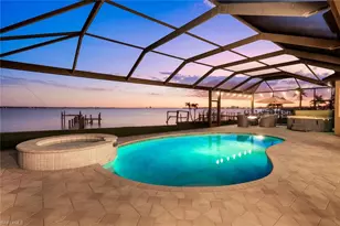 1028 Dolphin Dr, Cape Coral, FL 33904 - Photo 30