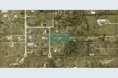 19630 Lan Shell Dr, North Fort Myers, FL 33917 - Photo 2