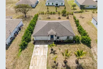 336 NE 30th Ter, Cape Coral, FL 33909 - Photo 20