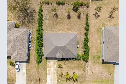 336 NE 30th Ter, Cape Coral, FL 33909 - Photo 14