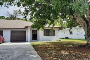 937 SE 24th Ave, Cape Coral, FL 33990 - Photo 2