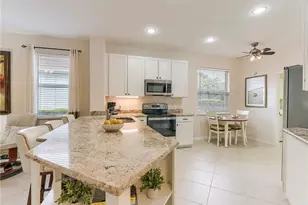 10610 Camarelle Cir, Fort Myers, FL 33913 - Photo 8