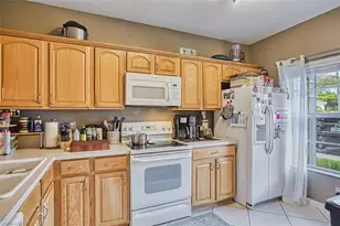 10075 Lone Cypress St, Fort Myers, FL 33966 - Photo 4