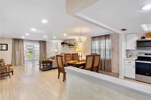 5560 Trellis Ln, Fort Myers, FL 33919 - Photo 2