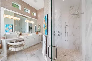 911 Aqua Ln, Fort Myers, FL 33919 - Photo 22