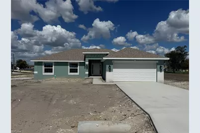 301 NE 14th St, Cape Coral, FL 33909 - Photo 1