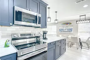 217 Miramar St, Fort Myers Beach, FL 33931 - Photo 12