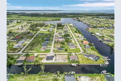 2521 NW 41st Ave, Cape Coral, FL 33993 - Photo 12