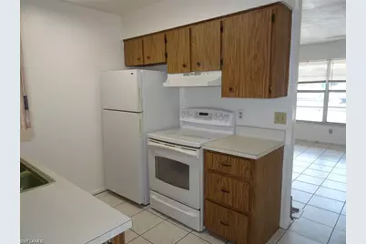 221 Cape Coral Pkwy W #2, Cape Coral, FL 33914 - Photo 12