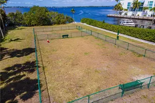 3000 Oasis Grand Blvd, Fort Myers, FL 33916 - Photo 38