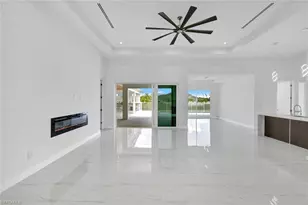 2029 SW 41st St, Cape Coral, FL 33914 - Photo 8