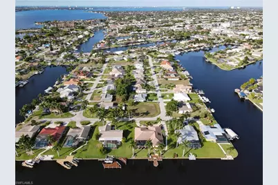 4403 SE 19th Ave, Cape Coral, FL 33904 - Photo 14