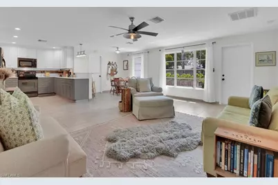 1537 Covington Cir E, Fort Myers, FL 33919 - Photo 6