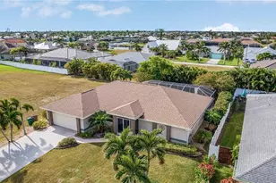 4002 Oasis Blvd, Cape Coral, FL 33914 - Photo 32